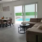 빌라 Luxury Teo With Heated Swimming Pool And Panoramic View *