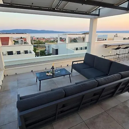 Luxury Teo With Heated Swimming Pool And Panoramic View Villa *