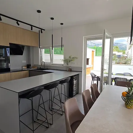 Luxury Teo With Heated Swimming Pool And Panoramic View Βίλα *
