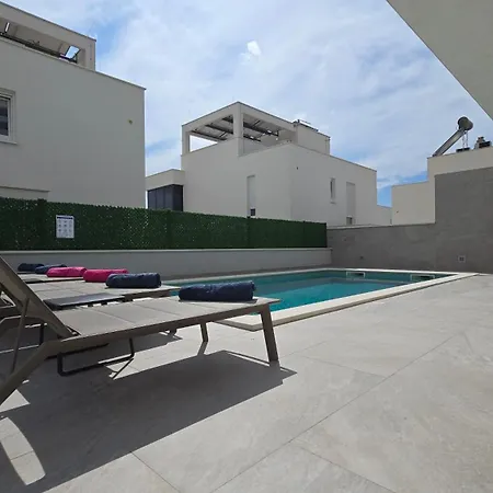 Luxury Teo With Heated Swimming Pool And Panoramic View * Kaštela