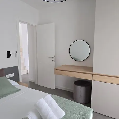 Luxury Teo With Heated Swimming Pool And Panoramic View *