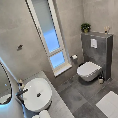 Luxury Teo With Heated Swimming Pool And Panoramic View